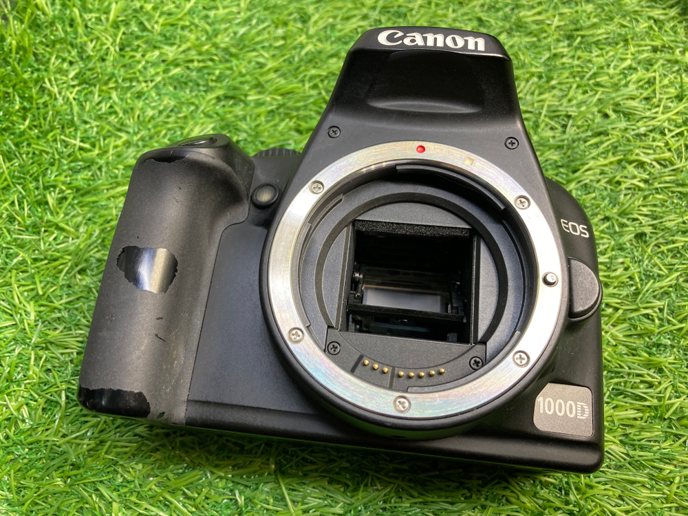 Canon EOS 1000D kit 18-55mm Покупка/Продажа