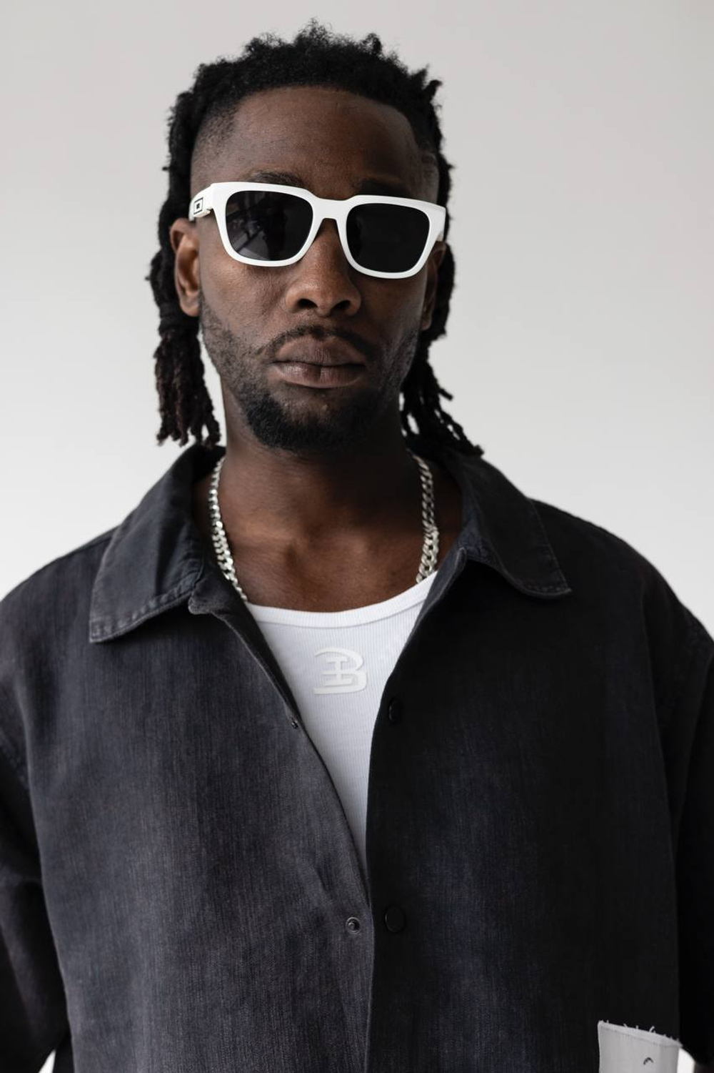 Рубашка оверсайз с нашивками