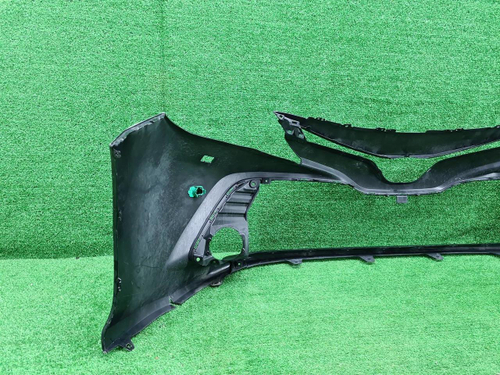 Бампер передний Toyota Camry xv70 (2017-2021)