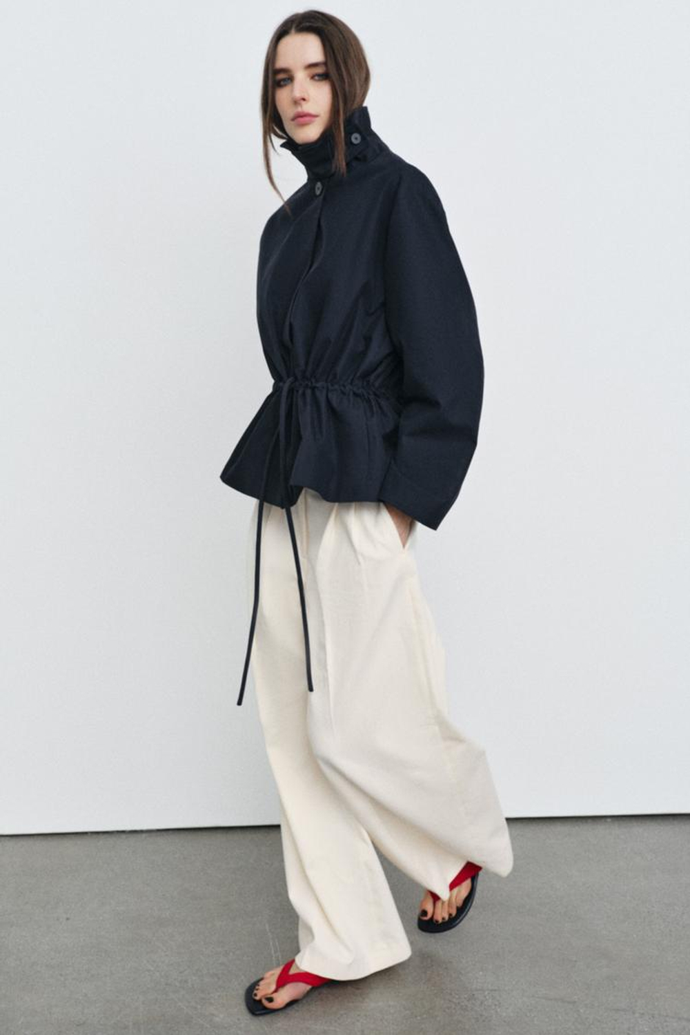 ZARA ПАРКА С ХЛЯСТИКОМ ИЗ КОЛЛЕКЦИИ ZW, МОРСКОЙ СИНИЙ