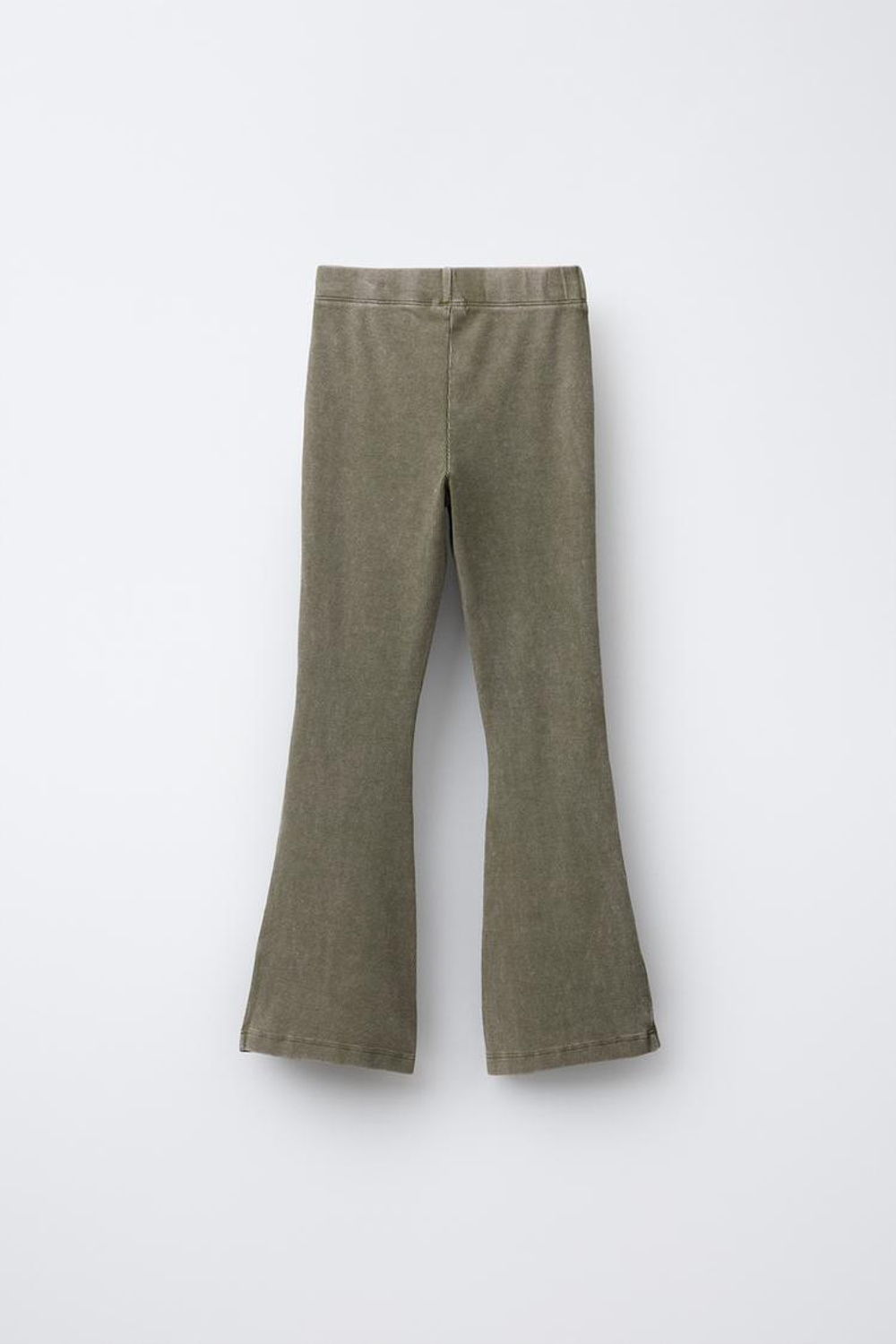 ZARA КОМПЛЕКТ ИЗ ФУТБОЛКИ HEAVY WEIGHT И ЛЕГИНСОВ GLARE RIB С ЭФФЕКТОМ ПОТЕРТОСТИ, ЛИНЯЛЫЙ ЗЕЛЕНЫЙ