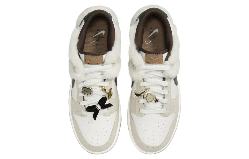 Кроссовки Nike Dunk Low "Fur Bling" (Женская размерная сетка)