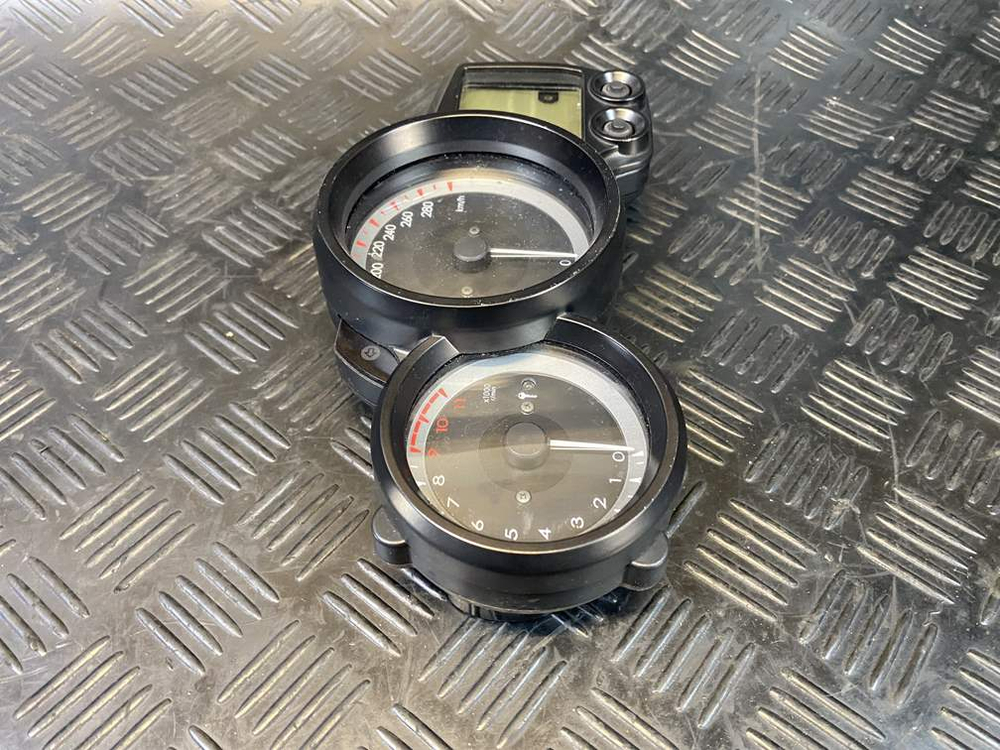 Приборная панель Yamaha FJR1300A RP13A 2010 (дефект экрана)