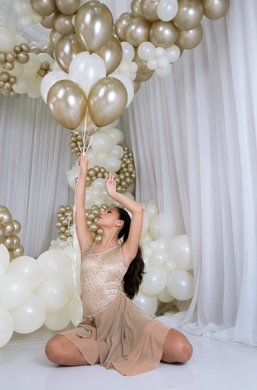 Шар 24" Устрично-белый, шелк 806