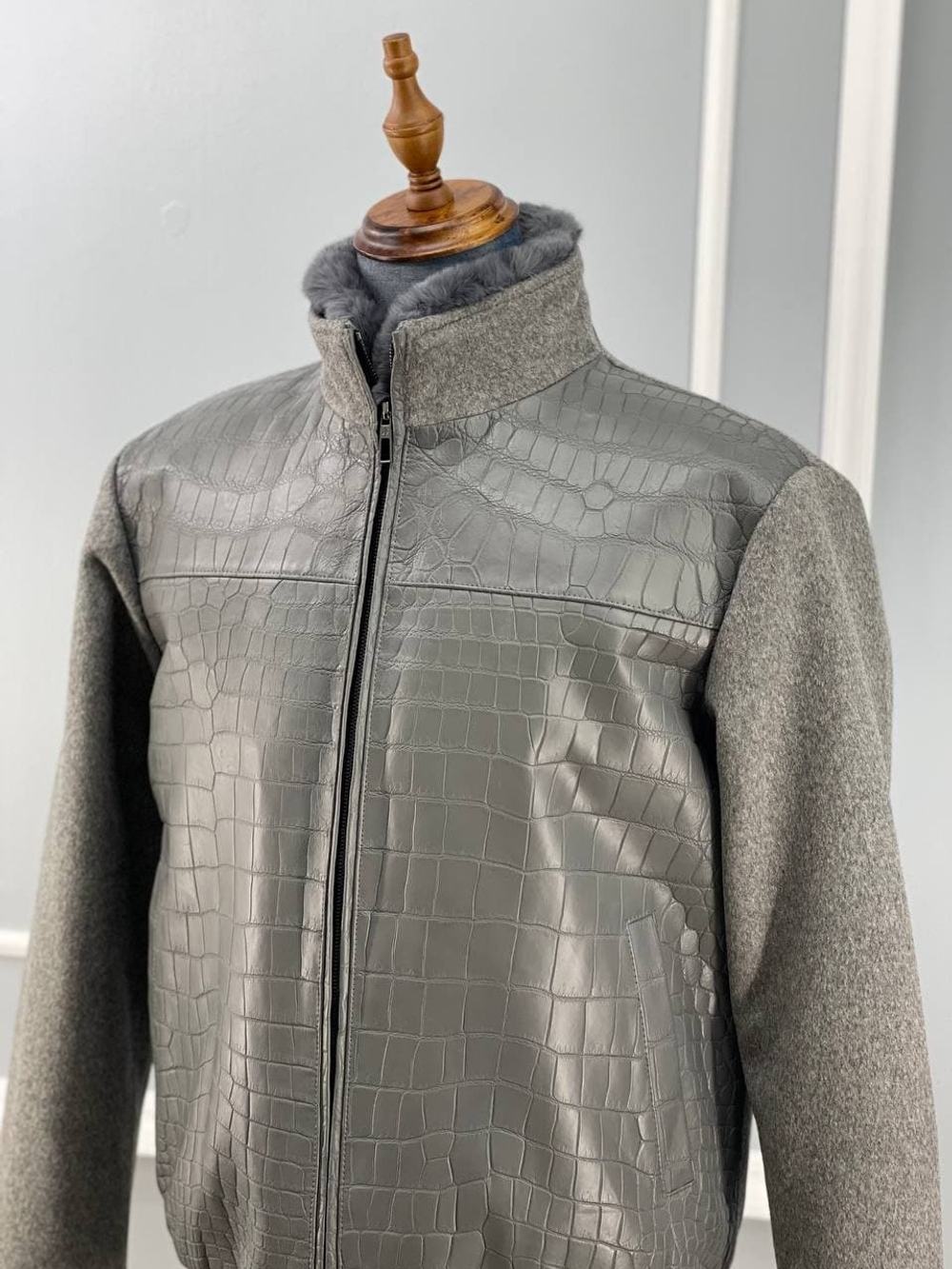 Куртка Loro Piana с мехом