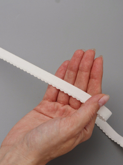 Резинка отделочная ажурная цвет молочный ширина 12 мм с учетом фестона