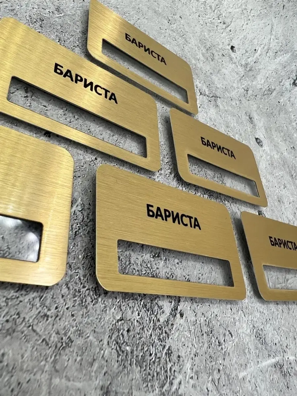 Бейдж на магните  6шт