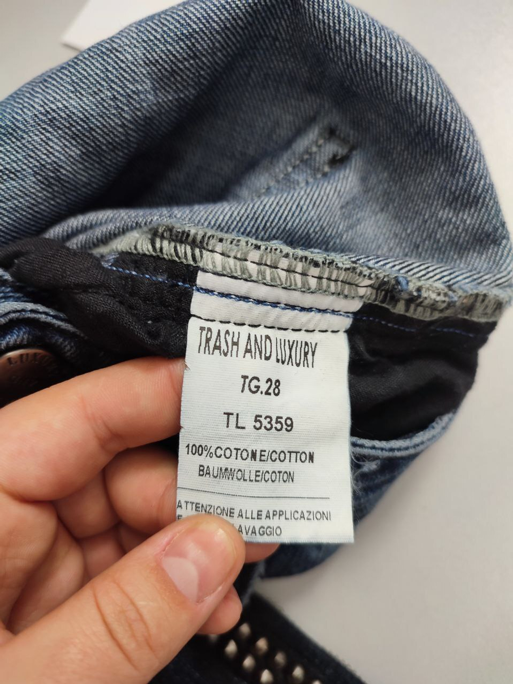 Джинсы Trash And Luxury с рваным эффектом 54 размер