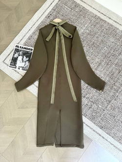 Платье Schiaparelli