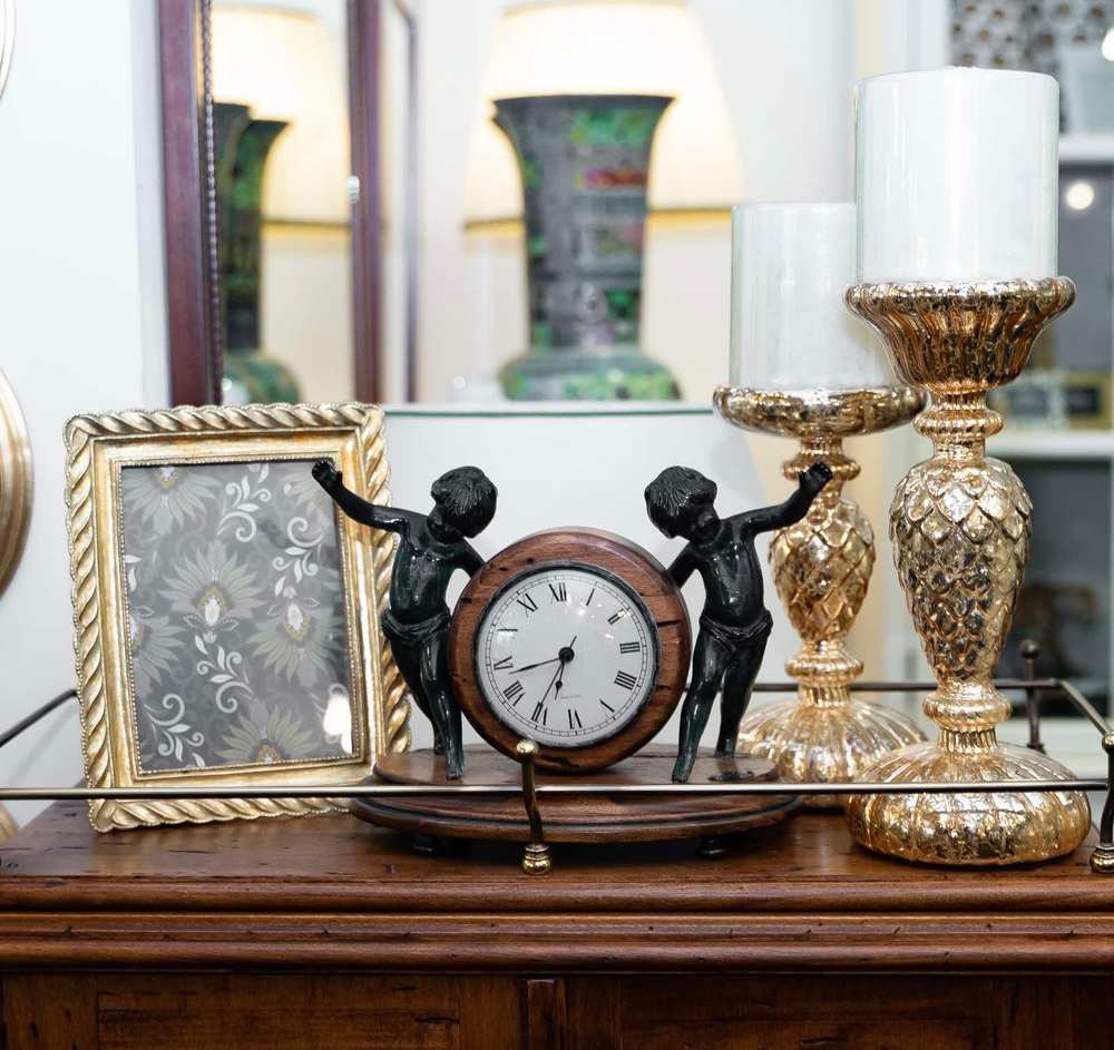 Часы с ангелами 25 см