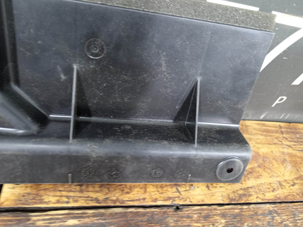 Воздуховод радиатора правый нижний Hyundai Creta 1 (GS) 16-21 Б/У Оригинал 29134M0050