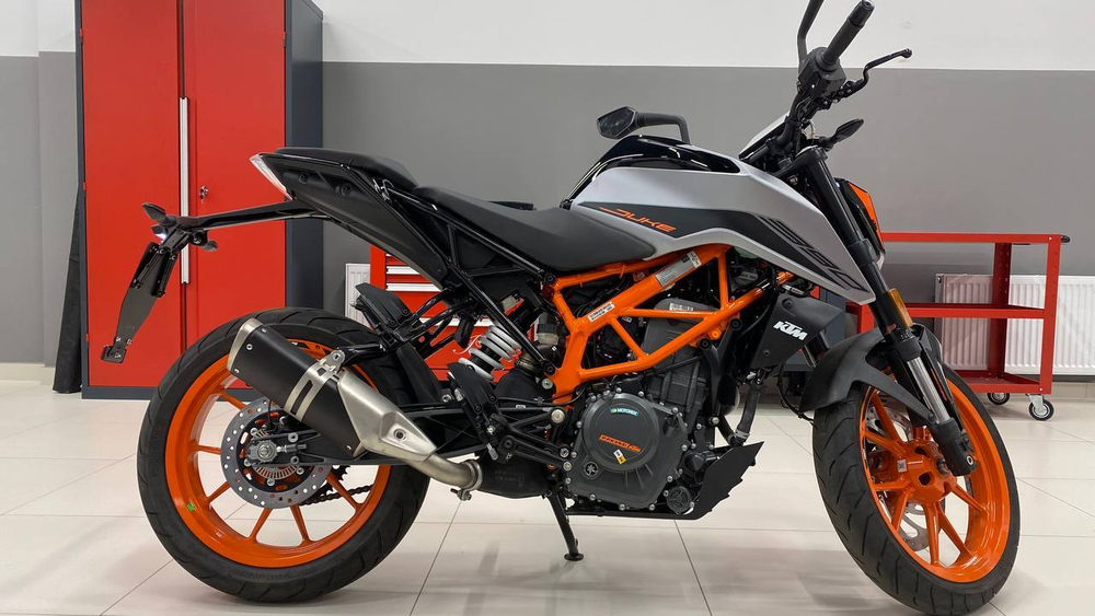 KTM 390 Duke, 2022