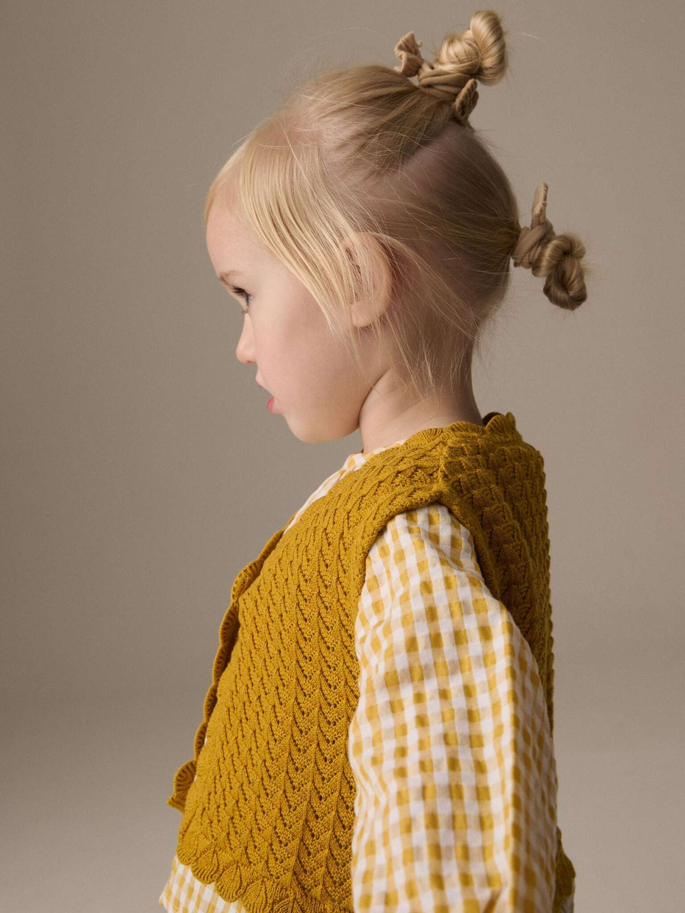 Блуза и вязаный жилет в комплекте для девочки Next E25-162, Горчичный, Молочный