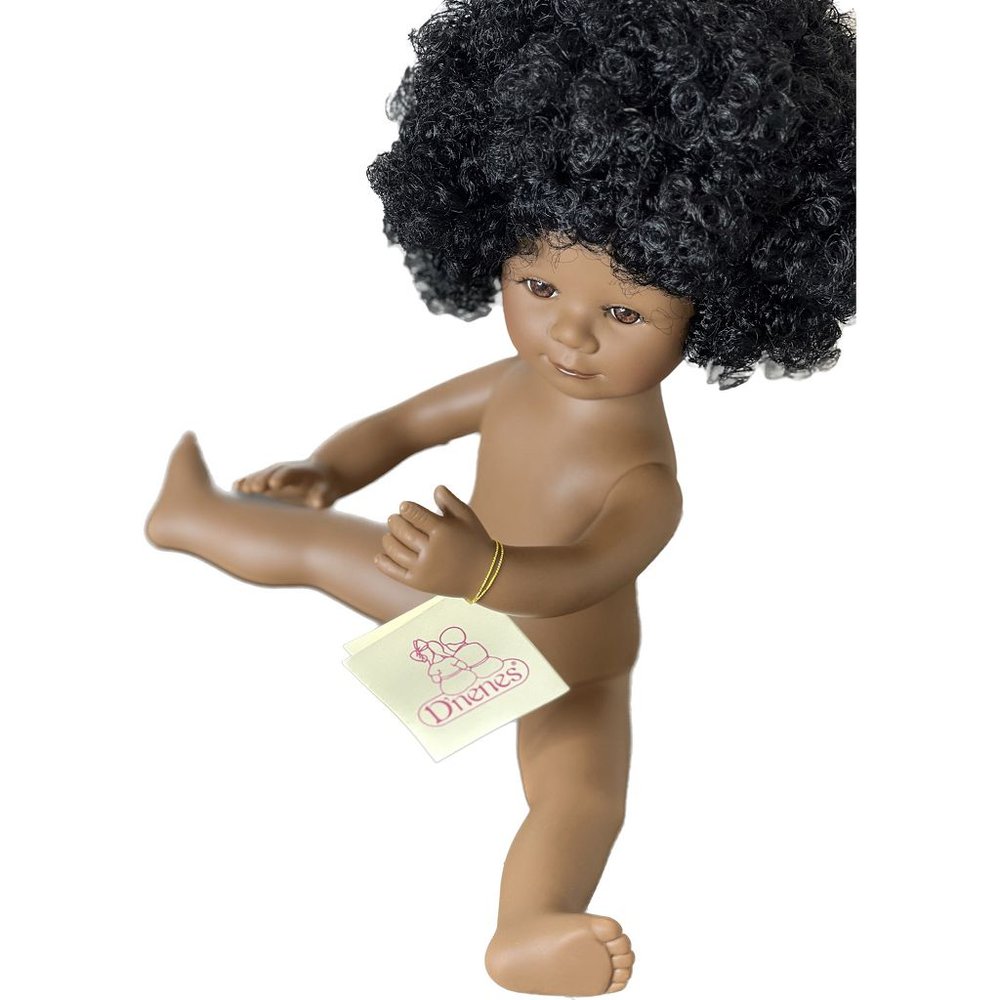 Кукла D Nenes виниловая 34см Marieta без одежды (022307W)