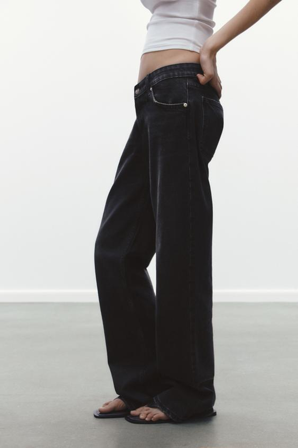 ZARA ДЖИНСЫ TRF WIDE-LEG С НИЗКОЙ ПОСАДКОЙ, ЧЕРНЫЙ