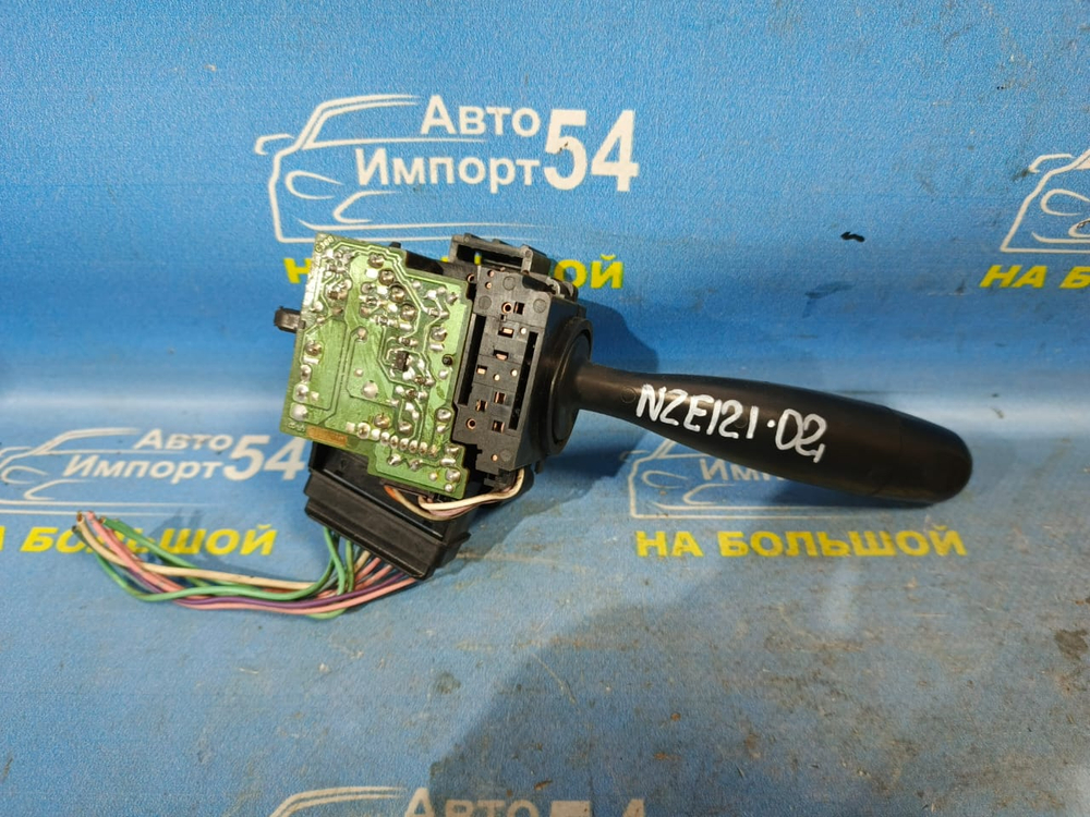 Переключатель подрулевой TOYOTA FIELDER 2001