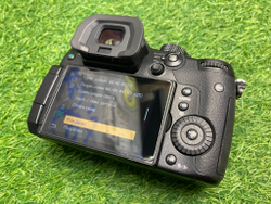Panasonic Lumix GH5