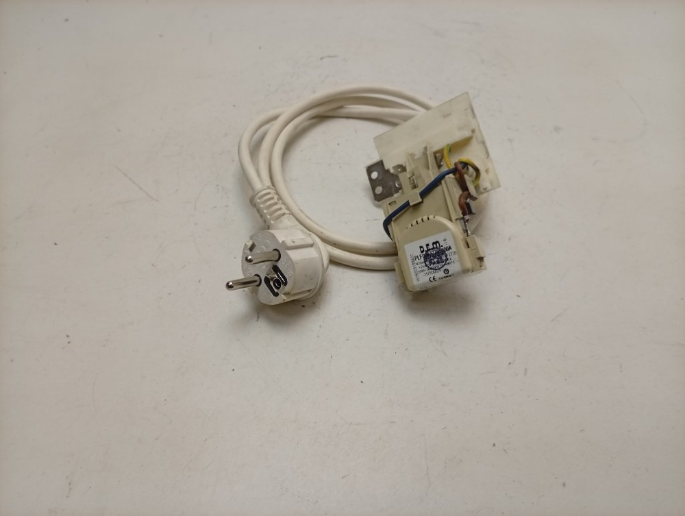 FWSF61052W RU кт68 Сетевой фильтр для стиральной машины Whirlpool б/у