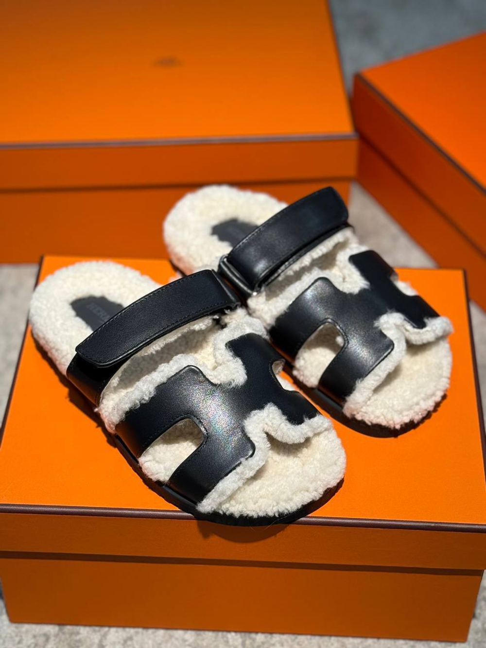 Шлепанцы Hermes