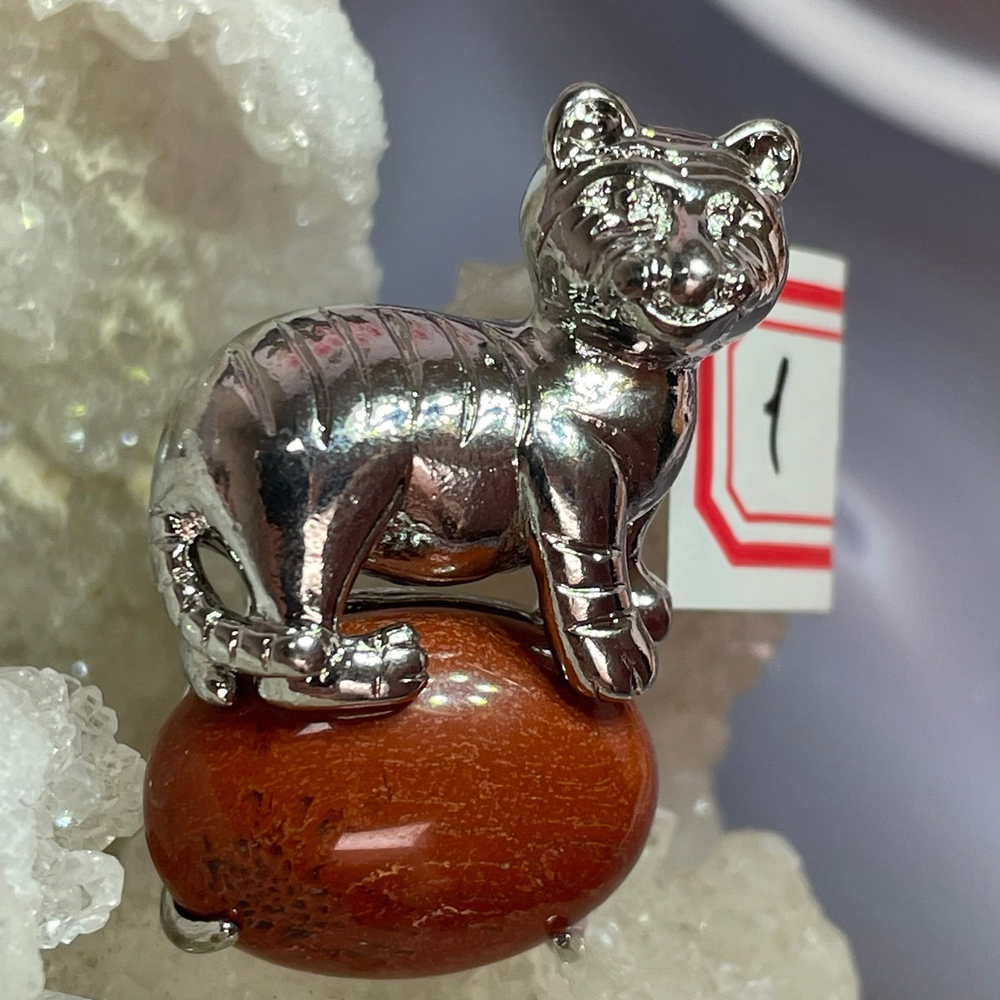 31720 Яшма красная Кулон Тигр 23*32мм