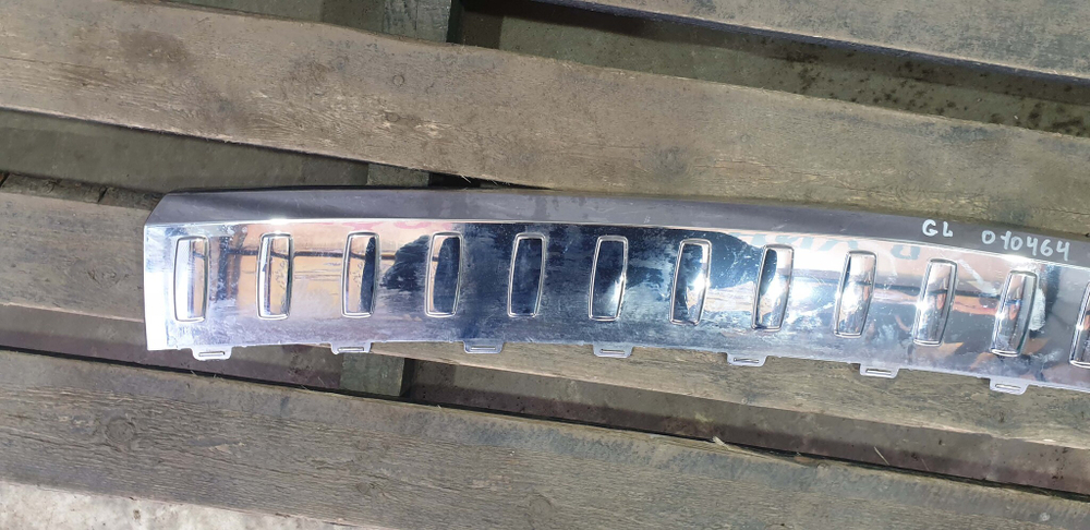 Накладка заднего бампера Mercedes GL (X166) 12-16 Б/У Оригинал A1668840190