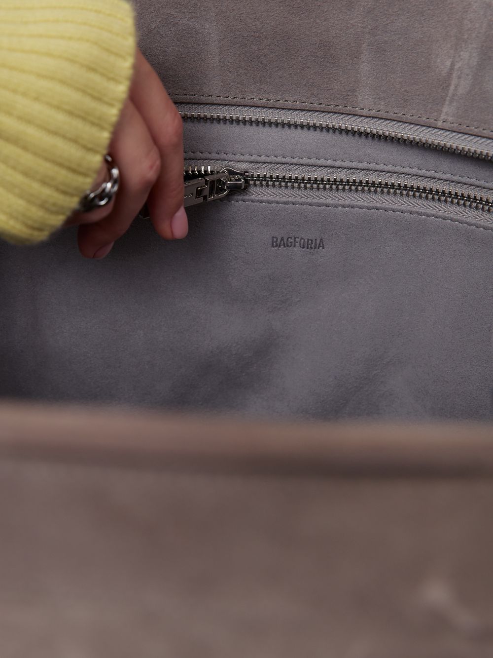 СУМКА «CRUSH BOOM» СЕРЫЙ