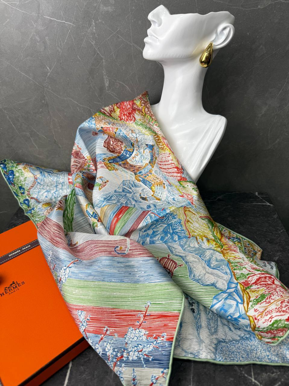 Платок Hermes