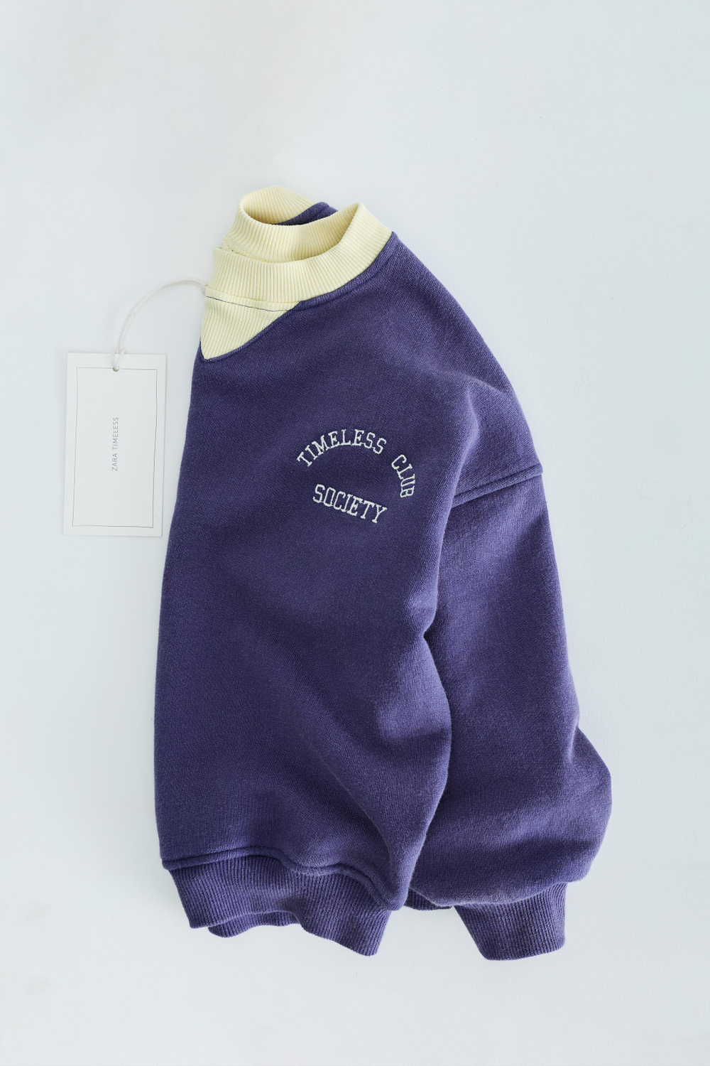 ZARA TIMELESS — ТОЛСТОВКА С ВЫШИВКОЙ, ВЫЦВЕТШИЙ СИНИЙ