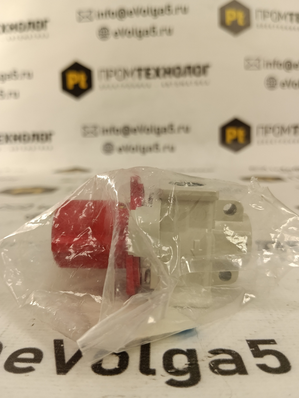 SMC VHS20-FC2A новое