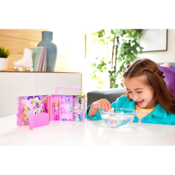 Polly Pocket - Набор модной одежды для вечеринки с куклой + 16 аксессуаров HRD65 / артикул   HRD65  / GTIN 194735173990