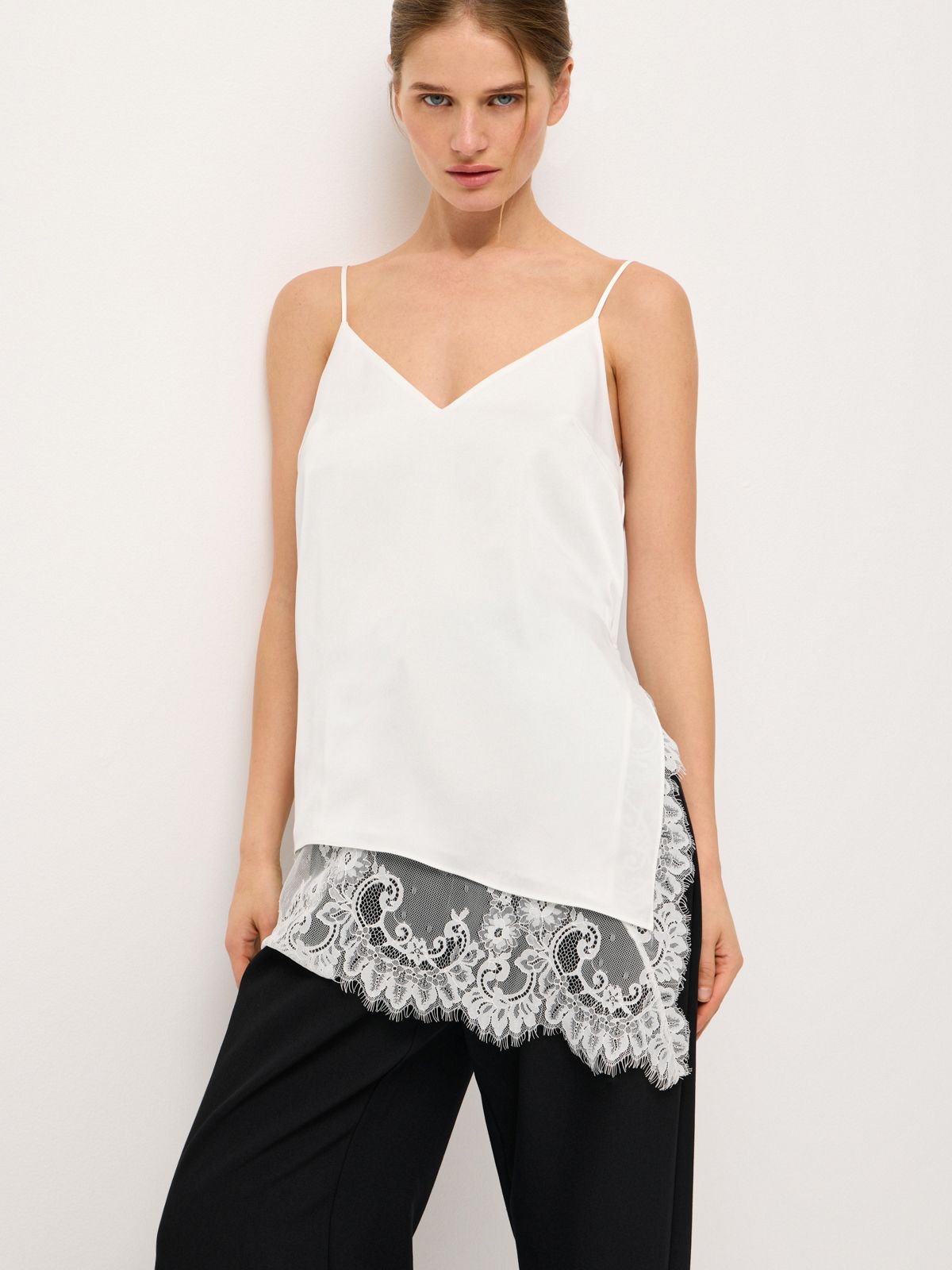 Изысканный топ в бельевом стиле Lovely Lace