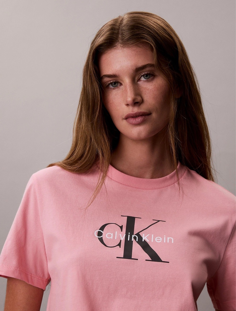 Футболка Calvin Klein Monologo Tee Soft Berry