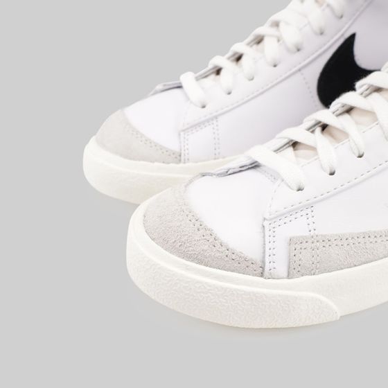 Кроссовки Nike Blazer Mid '77 Vintage артикул:BQ6806-100 - купить в магазине Дайс