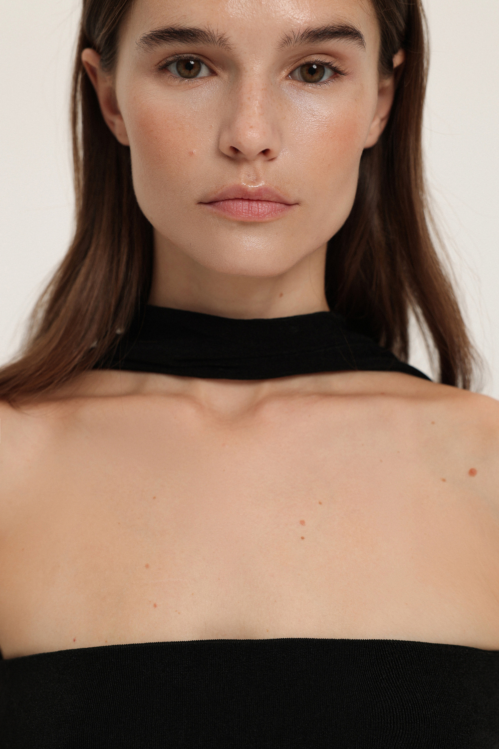 Топ с открытым декольте