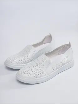 Мокасины летние с перфорацией