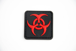 Шеврон Biohazard квадрат PVC 5 см. Чёрно-красный