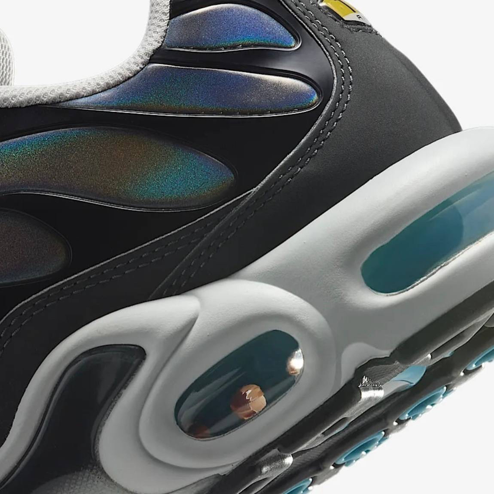 Nike Air Max Tn Plus Iridescent