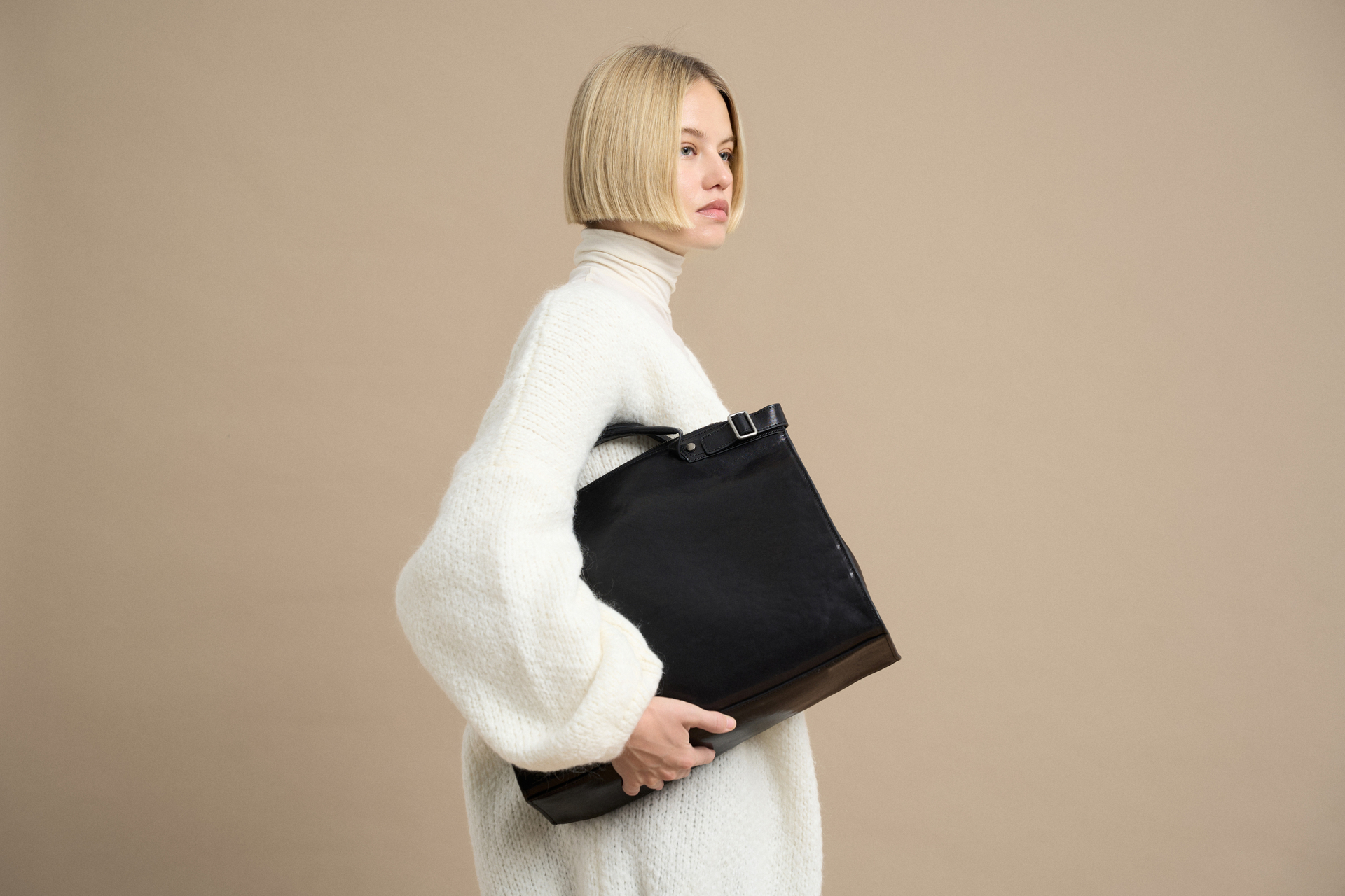 БОЛЬШИЕ СУМКИ