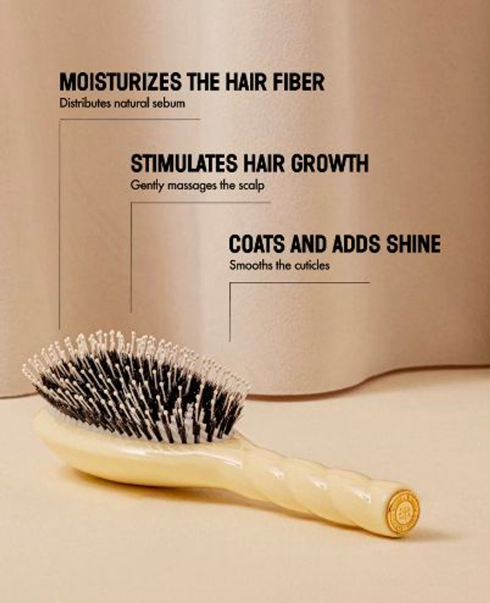 La Bonne Brosse Массажная расческа для волос N 03 Essential Sensitive Scalp Brush - Creamy White
