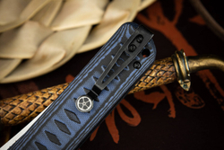 Нож складной Kizlyar Supreme WHISPER AUS-10CO SW G10-BBLUH CB (StoneWash, G10 Black-Blue Handle, Caged Ballbearing)