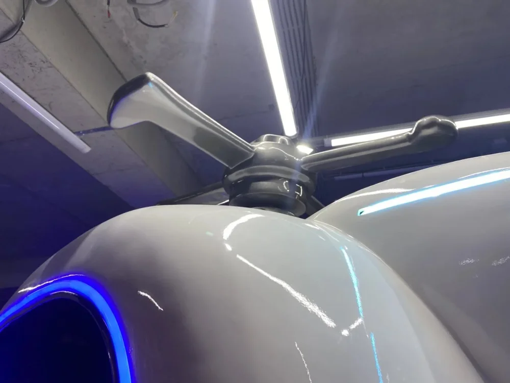 Аттракцион виртуальной реальности VR вертолет