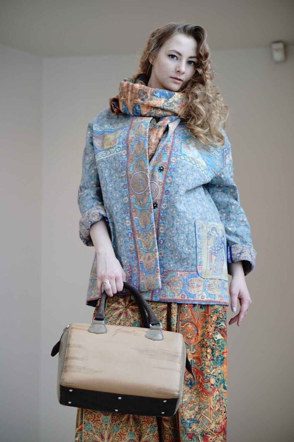 Полупальто "Равенна", по мотивам из базилики Святого Виталия Миланского (San Vitale) в Равенне