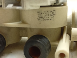 ARXL100 кт69 Клапан подачи воды для стиральной машины Hotpoint-Ariston 34209 б/у