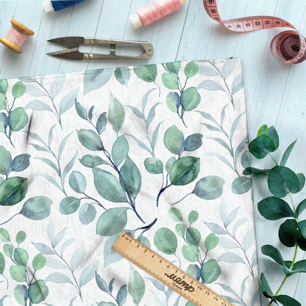 Ткань флис крупные акварельные листья на белом фоне