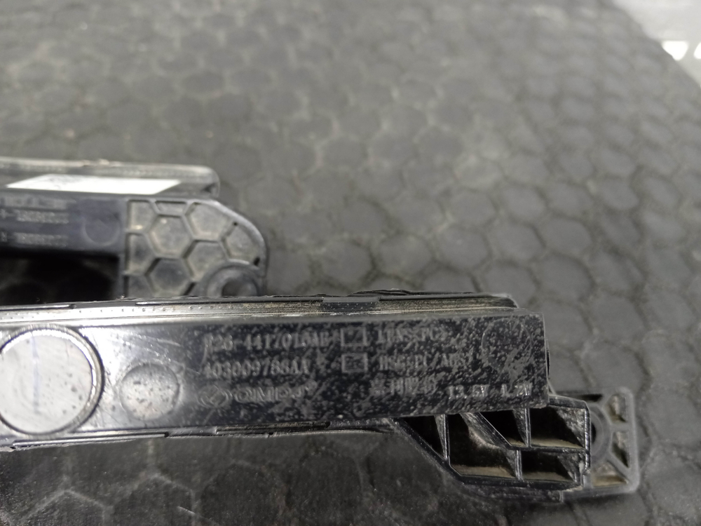 Повторители поворота передний + задний правый Jetour T2 23-нв Б/У Оригинал 403009786AA