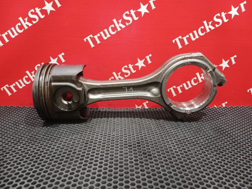 Поршень с шатуном 2023г.