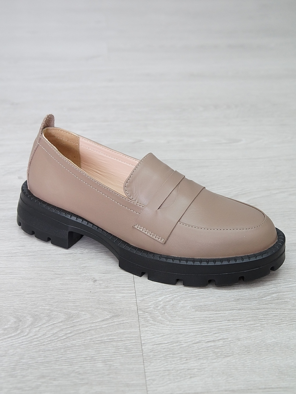 Лоферы женские MARCO MAGITNI 005-21