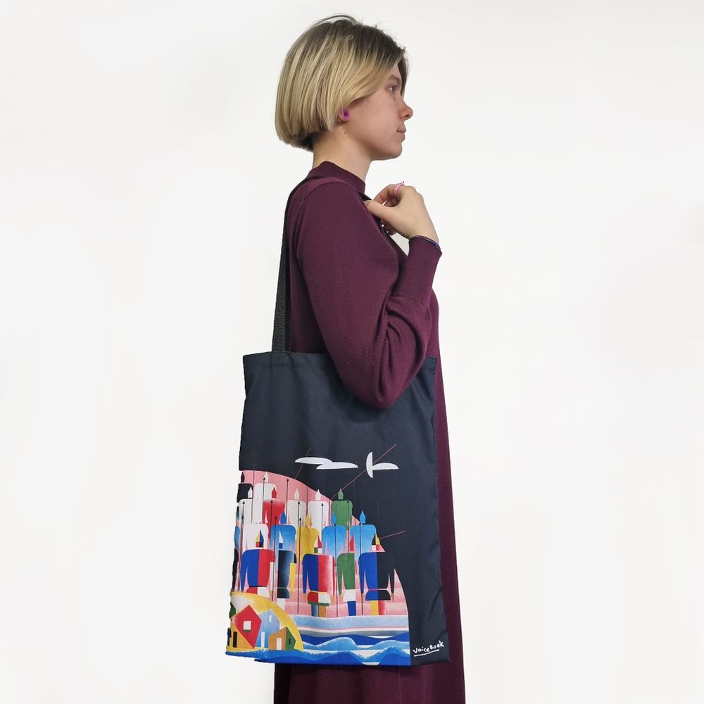 Шоппер с принтом в стиле Казимира Малевича