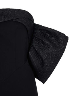 Платье коктейльное с объемными рукавами