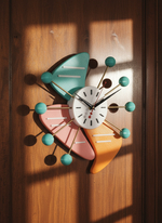 Настенные часы AstroPetal / Звёздный Лепесток – стиль Mid-Century, 40 см, полимер и латунь